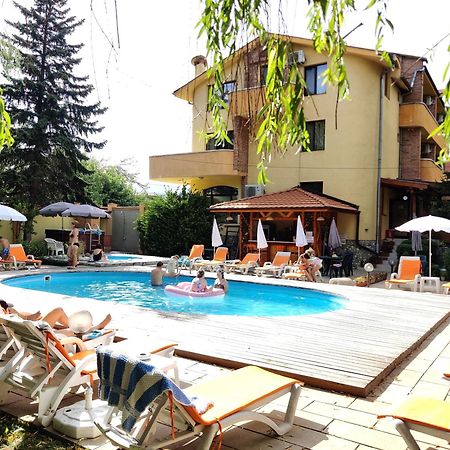 Family Hotel IV Welingrad Zewnętrze zdjęcie