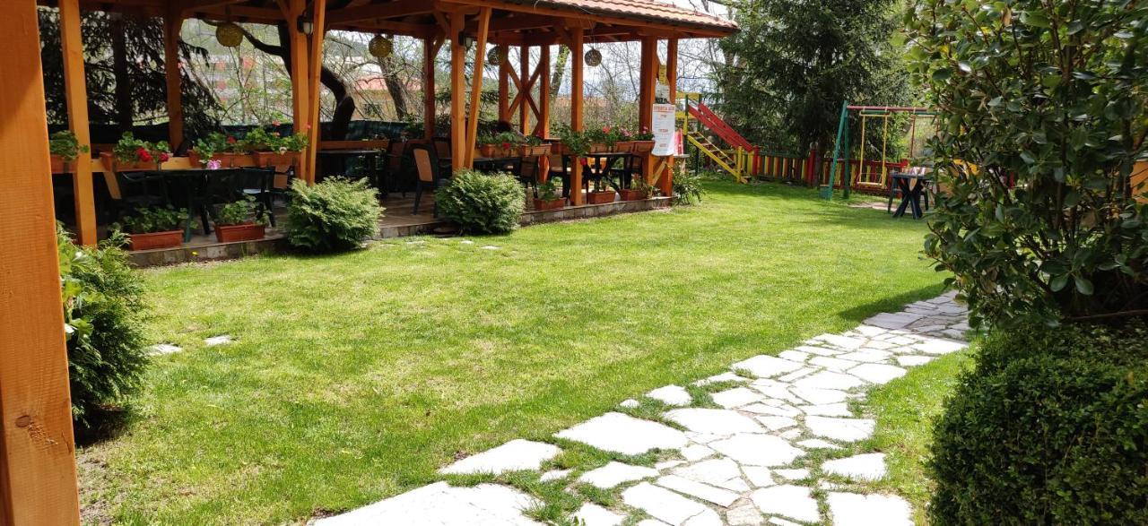 Family Hotel IV Welingrad Zewnętrze zdjęcie