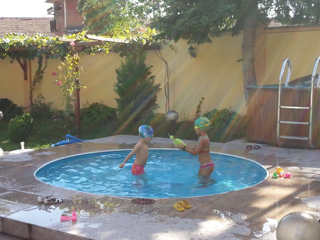 Family Hotel IV Welingrad Zewnętrze zdjęcie