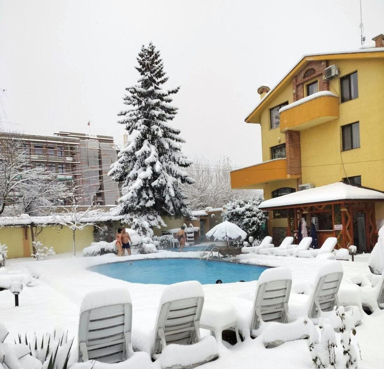 Family Hotel IV Welingrad Zewnętrze zdjęcie