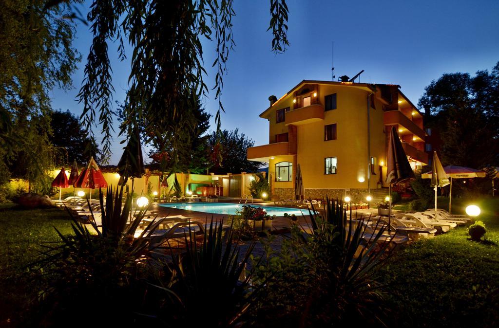 Family Hotel IV Welingrad Zewnętrze zdjęcie