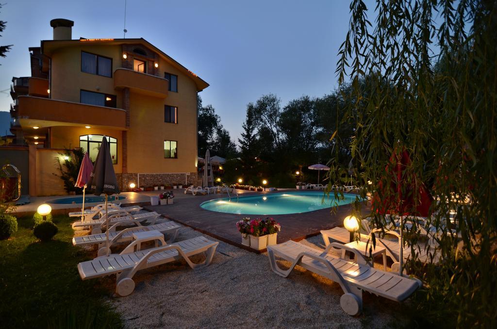 Family Hotel IV Welingrad Zewnętrze zdjęcie