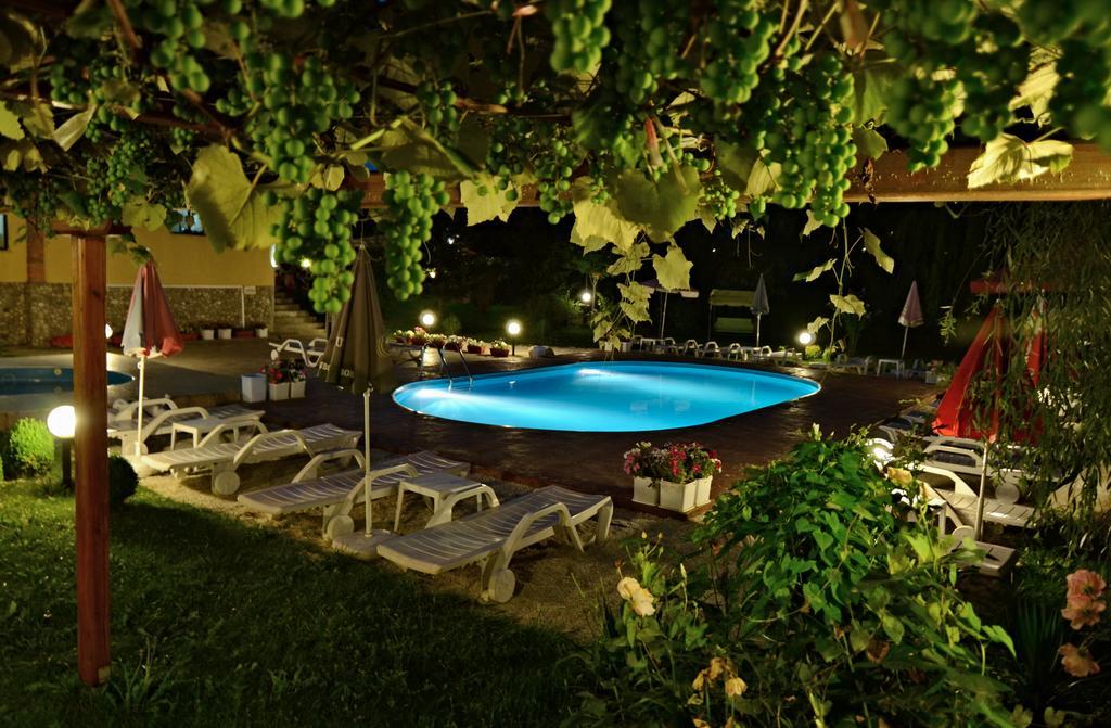 Family Hotel IV Welingrad Zewnętrze zdjęcie