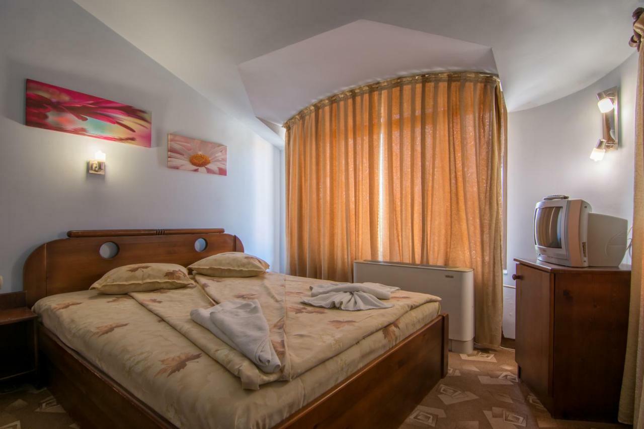 Family Hotel IV Welingrad Zewnętrze zdjęcie